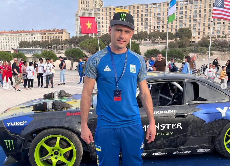 Dik va toplar bilan Blowjob